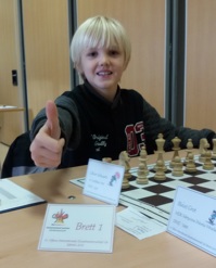 Oliver spielt ganz vorne